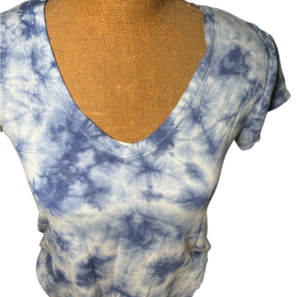 American Eagle Blue Tie-Dye Women's Top Size XS - Picture 3 of 9